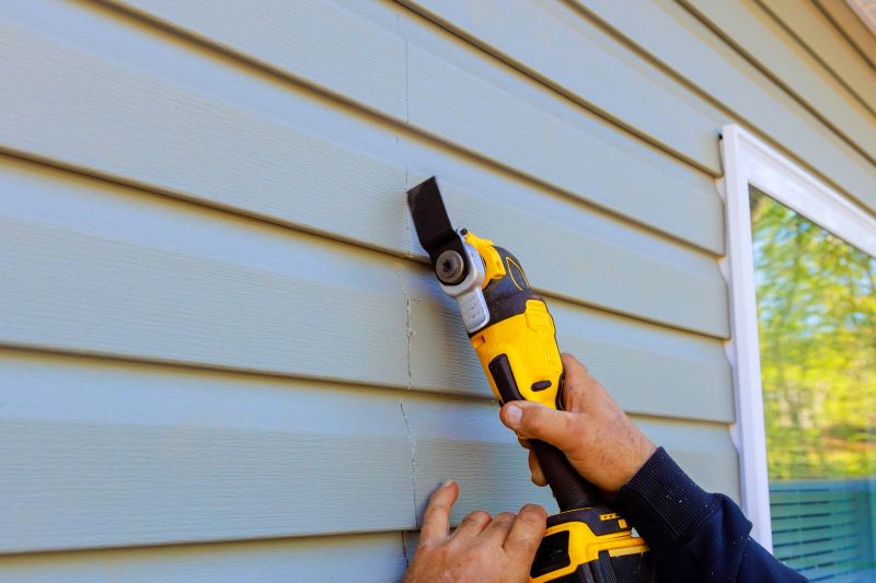 Vinyl Siding Repair - Final Touches